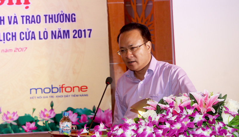Đồng chí Nguyễn Nam Đình- tỉnh ủy viên- Bí thư thị ủy phát biểu tại Hội nghị