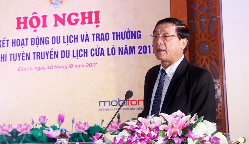 Đồng chí Lê Minh Thông – Phó chủ tịch UBND Tỉnh đã ghi nhận những kết quả mà Thị xã Cửa Lò đã đạt được trong năm 2017, đồng thời cũng đã định hướng phát triển của ngành du lịch Thị xã trong thời gian tới
