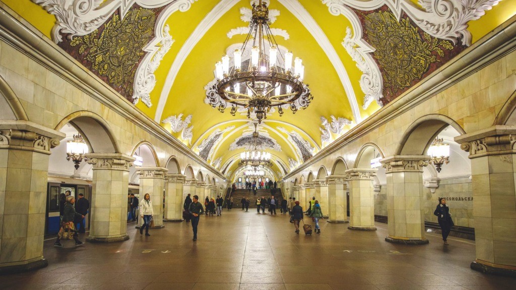 Hệ thống tàu điện ngầm Moscow (Nga): Trải qua hơn 80 năm hoạt động kể từ khi khai trương vào năm 1935, Moscow Metro là một trong những hệ thống tàu điện ngầm lớn nhất thế giới. Ảnh: LingxiaoXie.