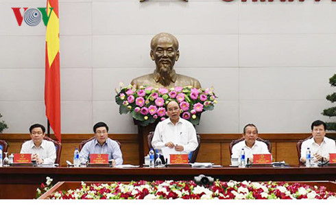 Thủ tướng Nguyễn Xuân Phúc chủ trì cuộc họp 
