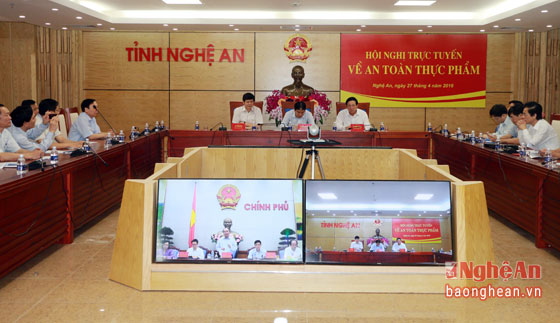 Đồng chí Thủ tướng Nguyễn Xuân Phúc phát biểu chỉ đạo Hội nghị