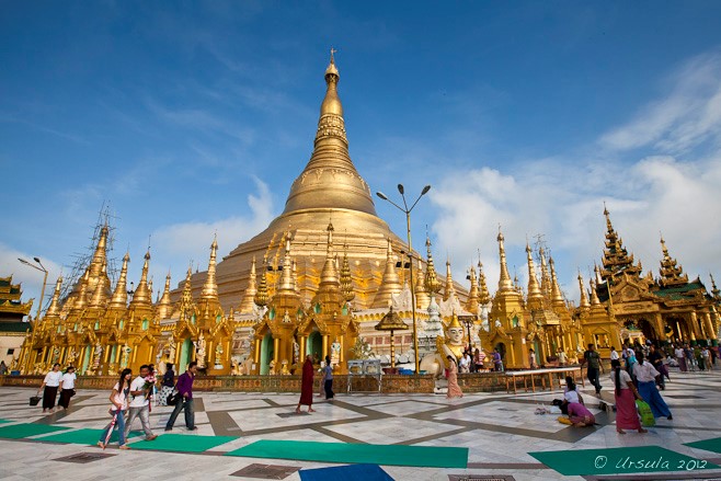 Chùa Shwedagon, Myanmar: Công trình dát vàng với các tòa tháp, chùa chiền này là một trong những khu thánh địa Phật giáo linh thiêng nhất ở Myanmar. Ảnh:Ursulasweeklywanders. 