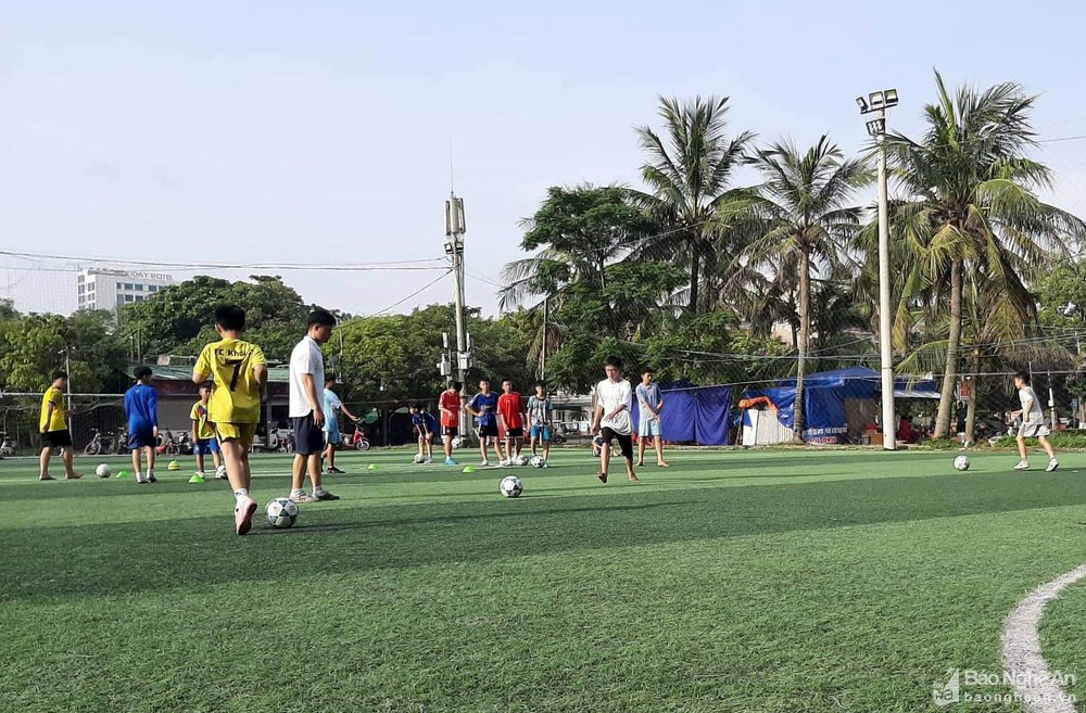 Giải bóng đá Thiếu niên - Nhi đồng Cúp Báo Nghệ An năm 2022: Cửa Lò đặt mục tiêu đổi màu huy chương ảnh 3