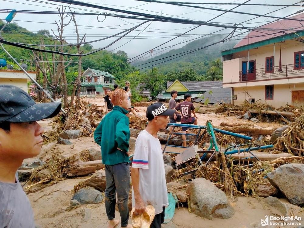 Ủy ban MTTQ Việt Nam tỉnh Nghệ An kêu gọi ủng hộ nhân dân khắc phục hậu quả thiên tai ảnh 1
