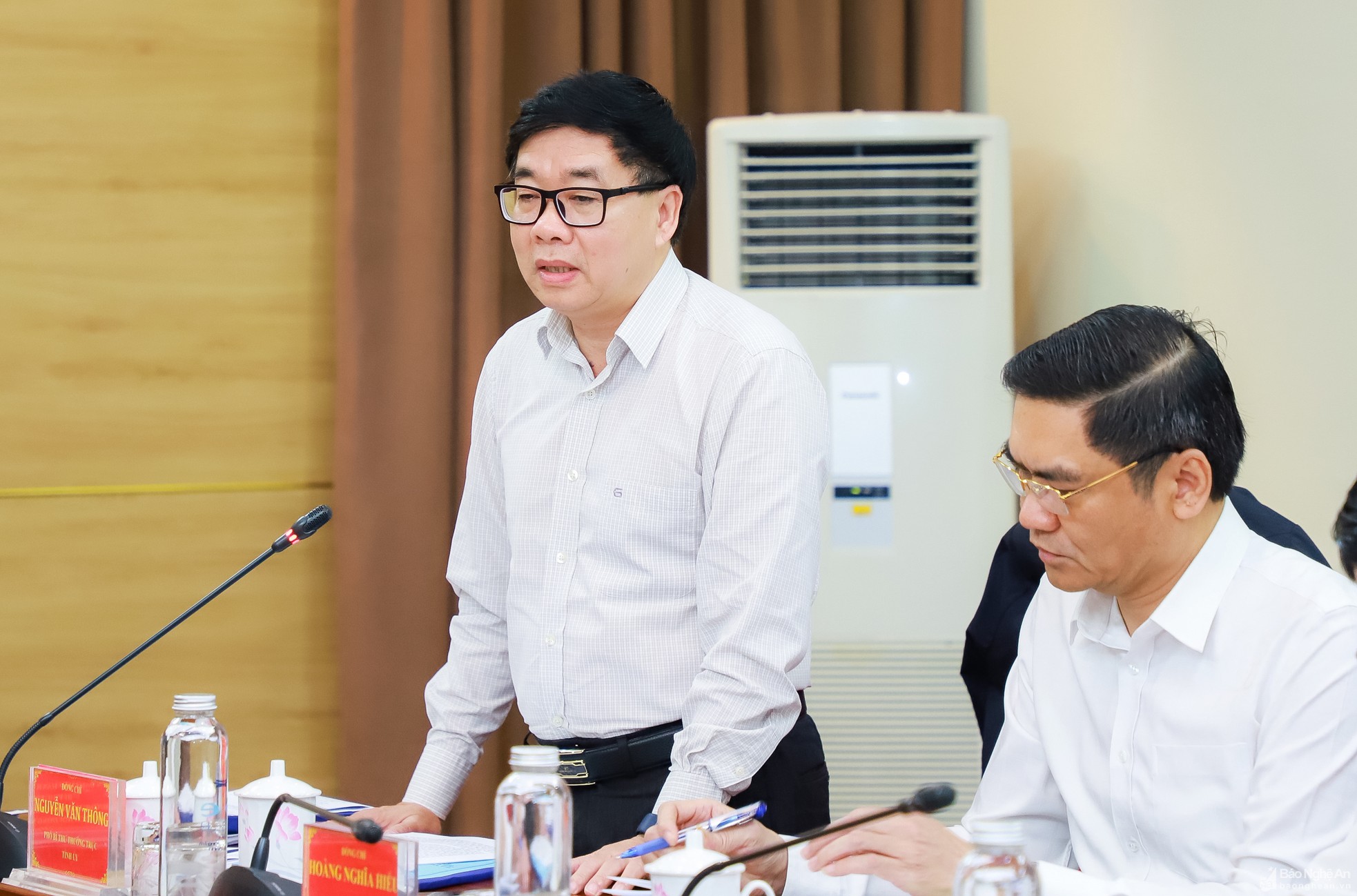 Ban Thường vụ Tỉnh ủy thống nhất 4 ưu tiên thúc đẩy phát triển kinh tế biển tại Nghệ An ảnh 5